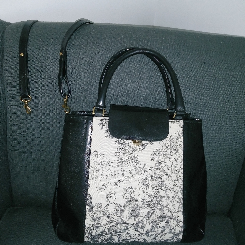 Brahmin purse